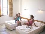 Yonca Apart Hotel room