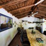 Bakkhos Guest House