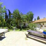 Bakkhos Guest House